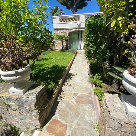 Villa Somptuous Exotic In